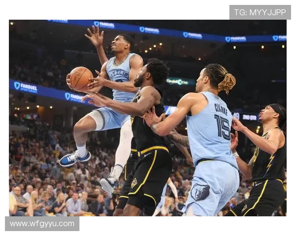 2017年勇士与灰熊激战回顾：一场篮球盛宴的精彩瞬间与战术较量