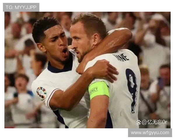 哈维西蒙斯：年轻天才在足球世界的崛起与未来展望